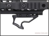 BD Short Angled Grip For: RAIL/DE