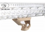 BD Short Angled Grip For: RAIL/DE
